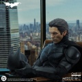 Mezco Toys 1/12 Batman - The Dark Knight