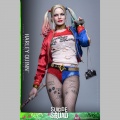 Hot Toys Harley Quinn - Suicide Squad
