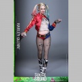 Hot Toys Harley Quinn - Suicide Squad