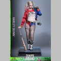 Hot Toys Harley Quinn - Suicide Squad