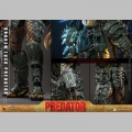 Hot Toys Broken Tusk Predator - Alien vs. Predator