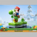 F4F Mario & Yoshi Exclusive - Super Mario