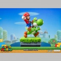 F4F Mario & Yoshi Exclusive - Super Mario
