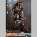 Hot Toys Dek & Thia - Predator: Badlands
