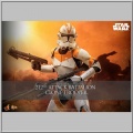 Hot Toys 212th Attack Battalion Clone Trooper - Star Wars: The Clone Wars