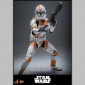 Hot Toys 212th Attack Battalion Clone Trooper - Star Wars: The Clone Wars