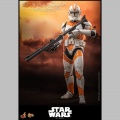 Hot Toys 212th Attack Battalion Clone Trooper - Star Wars: The Clone Wars