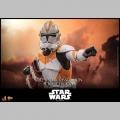 Hot Toys 212th Attack Battalion Clone Trooper - Star Wars: The Clone Wars