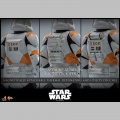 Hot Toys 212th Attack Battalion Clone Trooper - Star Wars: The Clone Wars