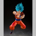 S.H.Figuarts Super Saiyan God Super Son Goku (Blue power transcending Limits) - Dragon Ball Super
