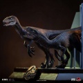 Iron Studios Raptors at the Kitchen's Door - Jurassic Park