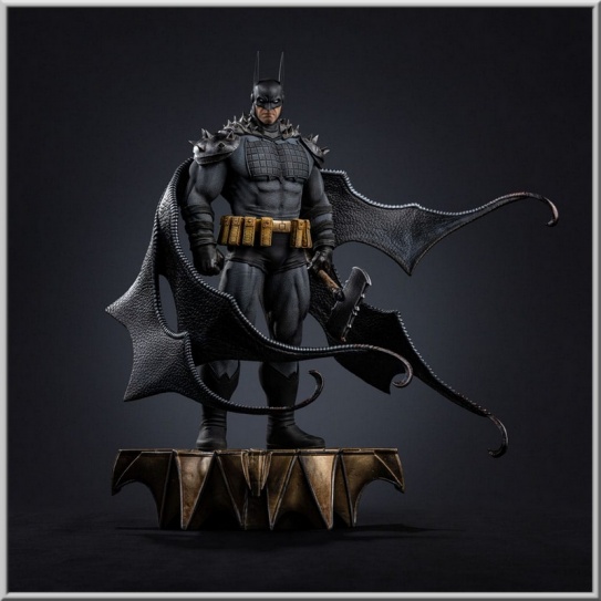 Iron Studios Batman Absolute - DC Comics