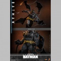 Hot Toys Batman - Absolute Batman