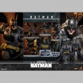 Hot Toys Batman - Absolute Batman
