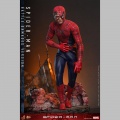 Hot Toys Spider-Man (Battle Damaged Version) - Spider-Man
