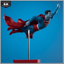 Superman by Lee Bermejo - DC Comics