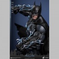 Hot Toys Batman - Batman Arkham Origins
