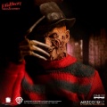 Mezco Toys Freddy Krueger - A Nightmare on Elm Street