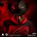 Mezco Toys Freddy Krueger - A Nightmare on Elm Street