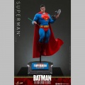 Hot Toys Superman - Batman: The Dark Knight Returns