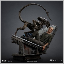 Iron Studios Ellen Ripley and Dog Alien - Alien 3