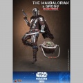 Hot Toys The Mandalorian and Grogu (Deluxe Version) - Star Wars: The Mandalorian & Grogu