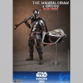 Hot Toys The Mandalorian and Grogu (Deluxe Version) - Star Wars: The Mandalorian & Grogu