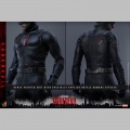 Hot Toys Daredevil - Marvel Daredevil: Born Again
