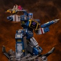 Iron Studios 1/20 Soundwave - Transformers