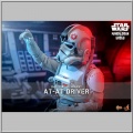 Hot Toys Imperial Remnant AT-AT Driver - Star Wars