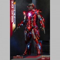 Hot Toys Silver Centurion (Armor Suit Up Version) - Iron Man 3