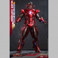 Hot Toys Silver Centurion (Armor Suit Up Version) - Iron Man 3