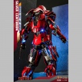 Hot Toys Silver Centurion (Armor Suit Up Version) - Iron Man 3