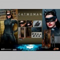 Hot Toys Catwoman - The Dark Knight Trilogy