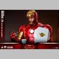 Hot Toys 1/4 Iron Man Mark IV with Suit-Up Gantry - Iron Man 2