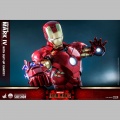 Hot Toys 1/4 Iron Man Mark IV with Suit-Up Gantry - Iron Man 2