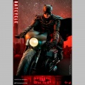 Hot Toys Batcycle - The Batman