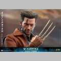 Hot Toys Wolverine (1973 Version) - X-Men Days of Future Past