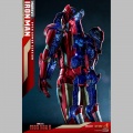 Hot Toys Iron Man Mark VII (Open Armor Version) - Iron Man 3
