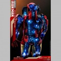 Hot Toys Iron Man Mark VII (Open Armor Version) - Iron Man 3