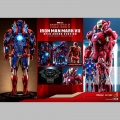 Hot Toys Iron Man Mark VII (Open Armor Version) - Iron Man 3