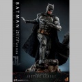 Hot Toys Batman (Tactical Batsuit Version) - Zack Snyder`s Justice League