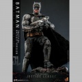 Hot Toys Batman (Tactical Batsuit Version) - Zack Snyder`s Justice League