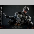 Hot Toys Batman (Tactical Batsuit Version) - Zack Snyder`s Ju