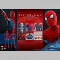 Hot Toys Spider-Man (New Red and Blue Suit) - Spider-Man: No Way Home