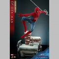 Hot Toys Spider-Man (New Red and Blue Suit) (Deluxe Version) - Spider-Man: No Way Home