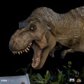 Iron Studios T-Rex attacks Donald Gennaro - Jurassic Park