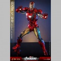 Hot Toys Iron Man Mark VI (2.0) with Suit-Up Gantry - The Avengers