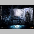 Hot Toys Batman Armory with Bruce Wayne - The Dark Knight Rises