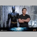 Hot Toys Batman Armory with Bruce Wayne - The Dark Knight Rises